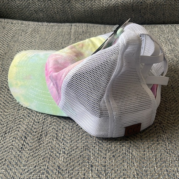 C.C PonyCaps Women's Cotton Candy/White Criss-Cross Cap Hat Adjustable - Picture 5 of 12